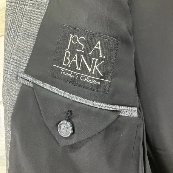 Jos A Bank Men Gray Travelers Tailored Fit 100% Wool SportCoat Blazer Jacket 38R